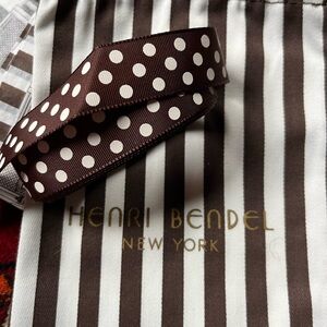 Henri Bendel gift bag set
